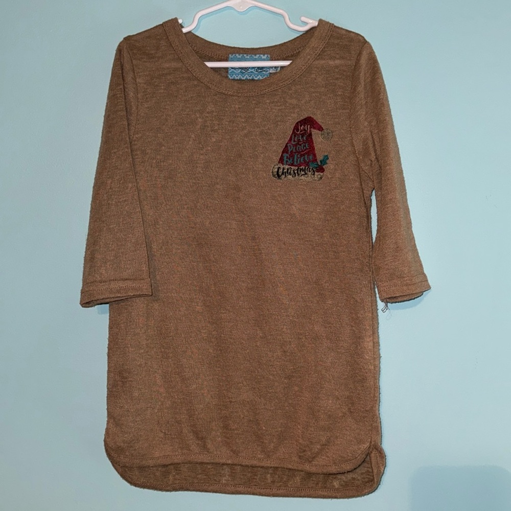 Girls Daisy Rae Christmas top size 6/8